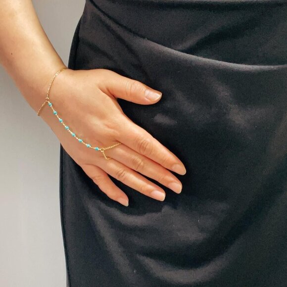 Adjustable Handmade 18K Gold Plated Turquoise Beaded Finger Chain Bracelet - Picture 2 of 5